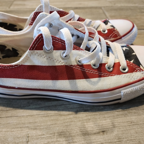 Converse All-Stars Stars & Stripes Shoes - Picture 3 of 6